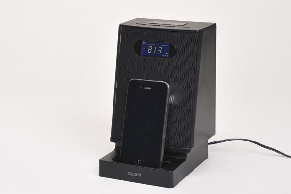 3D音響技術とバスブーストが、ワイドでダイナミックなサウンドを実現