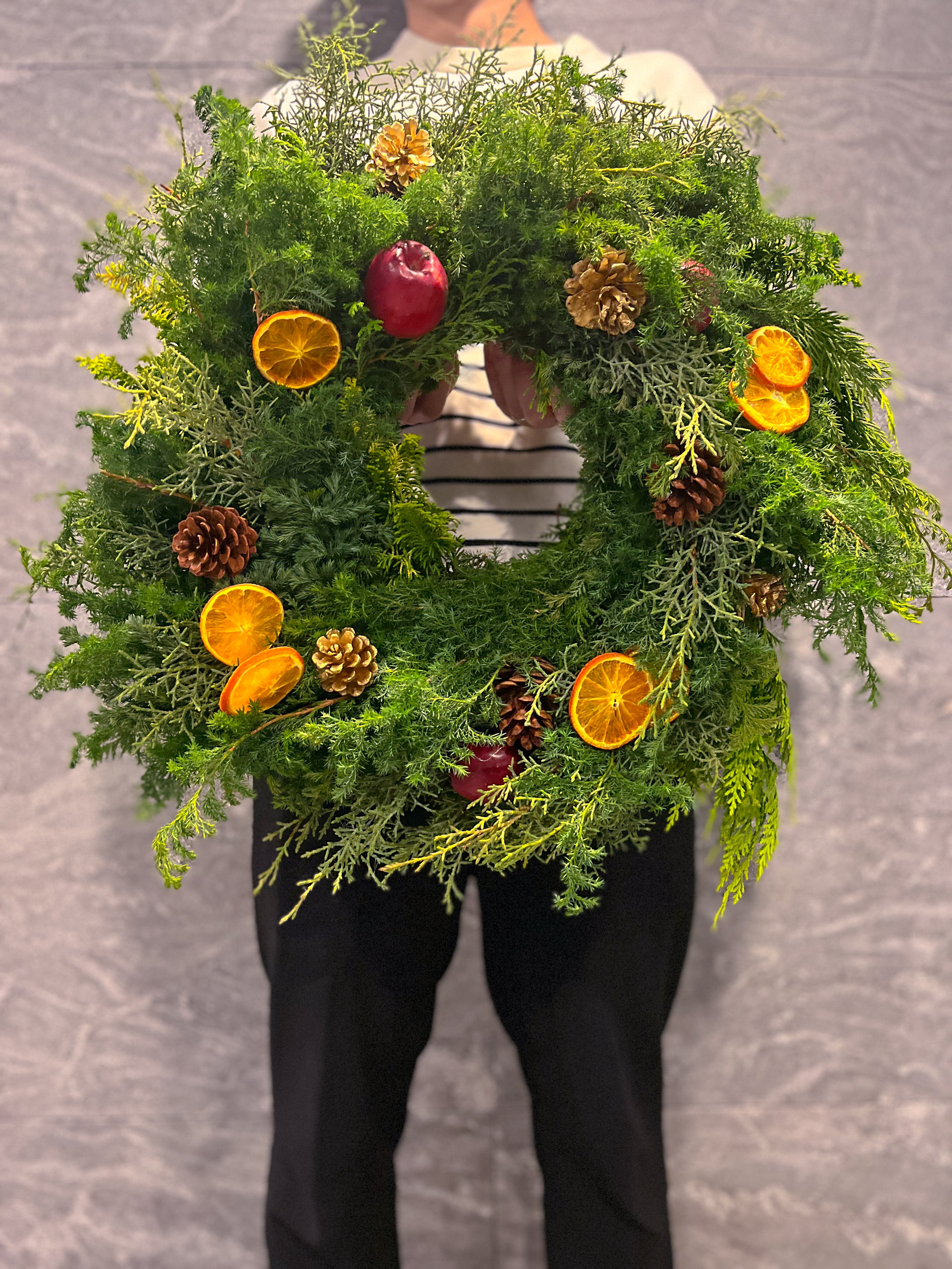 フレッシュビッグリース 約50cm | 2025年フローリスト特別バージョン