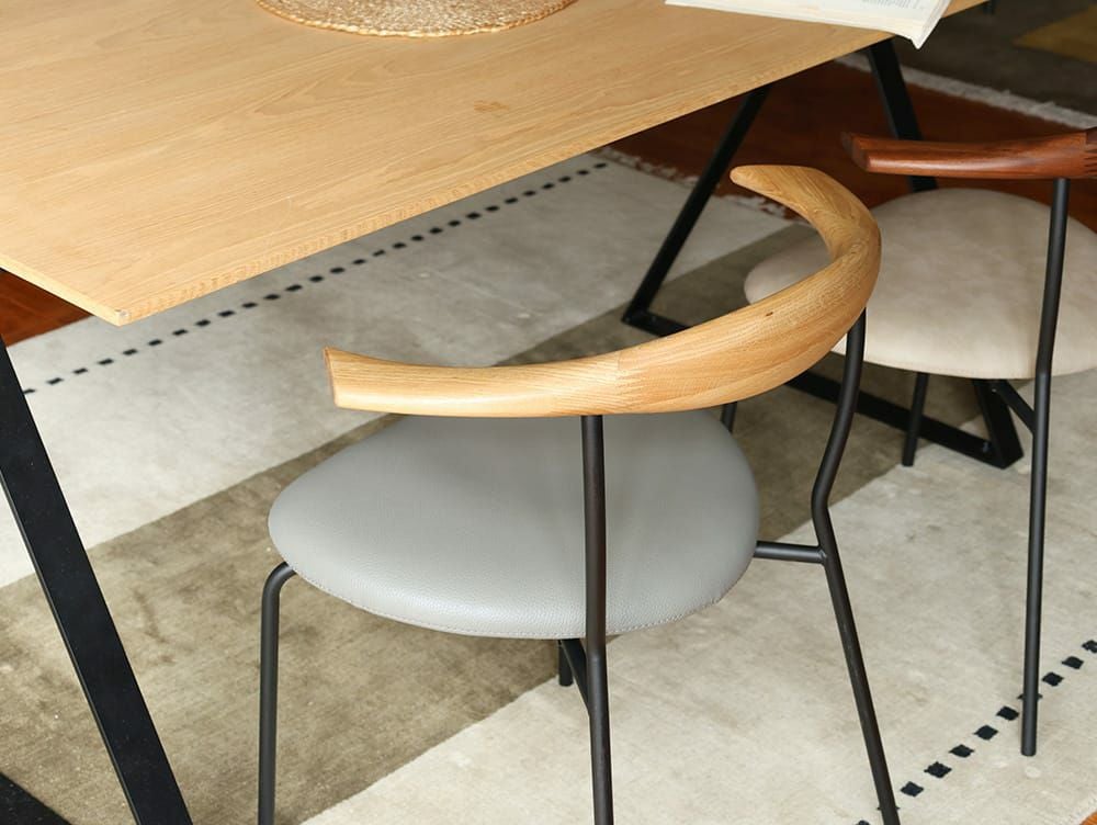 ソリッド チェア | 家具・インテリア a.depeche(アデペシュ)