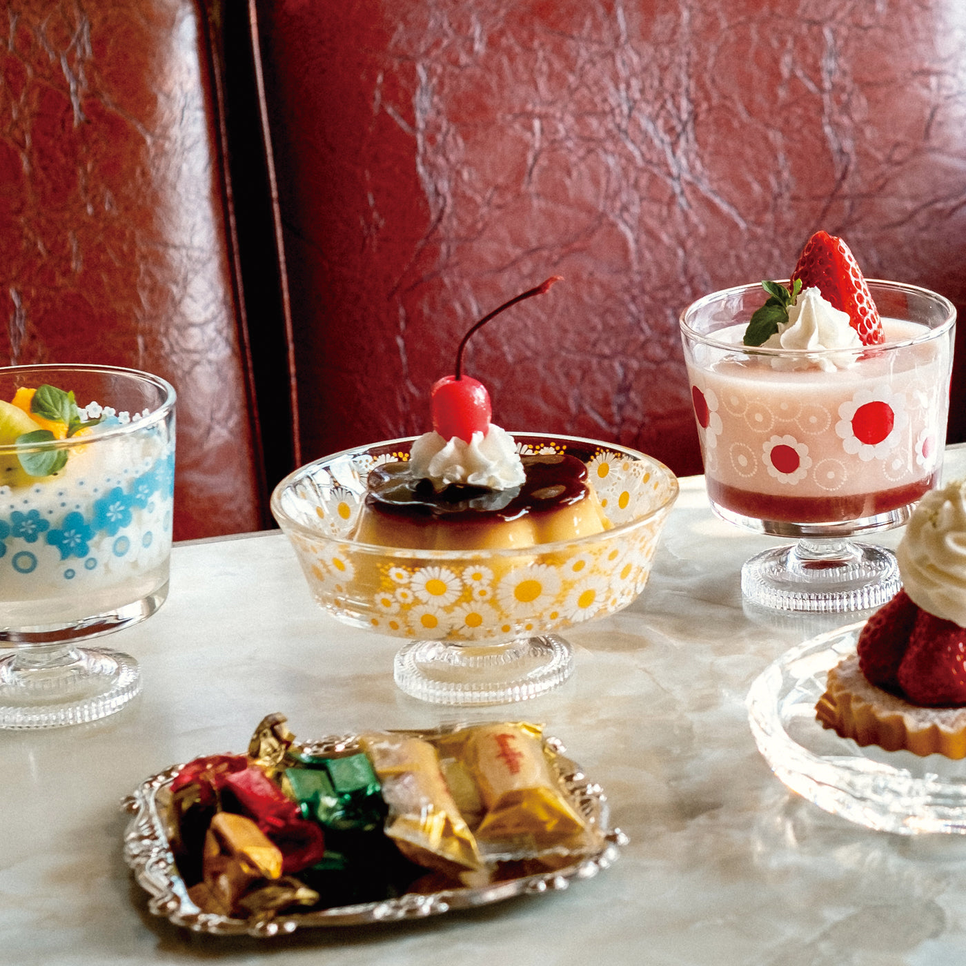 アデリアレトロオンラインショップ 脚付きデザート（浅型）アリス