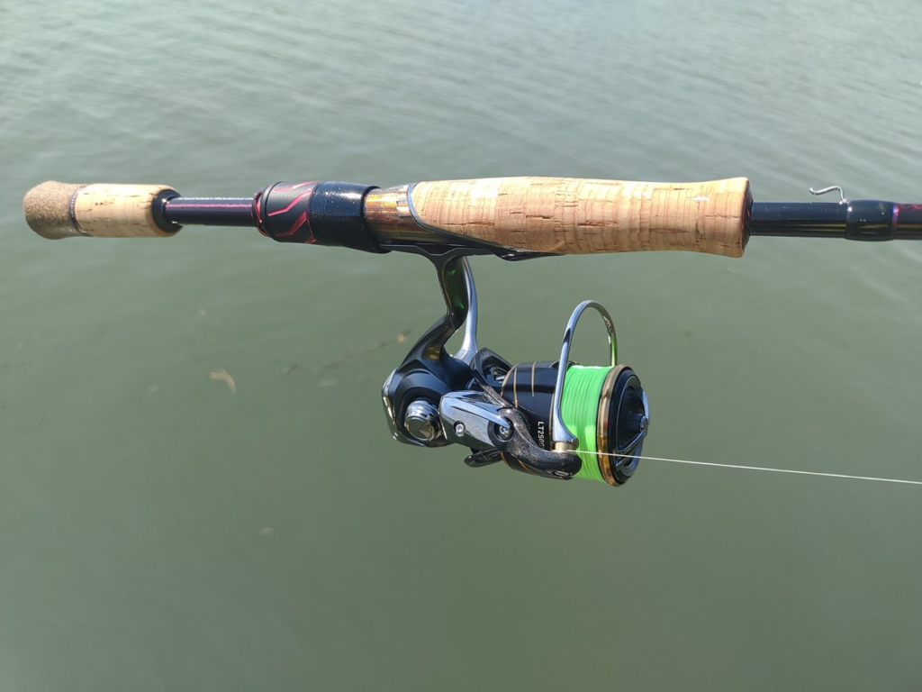 軽妙洒脱!」スティーズ ファイア フラッシュのインプレ! | 釣りたい