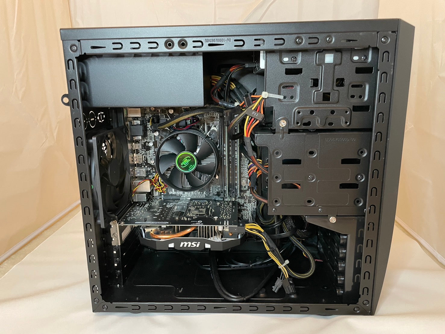 GALLERIA Core i7-7700×GeForce GTX 1060 3GB【Cランク】| 中古