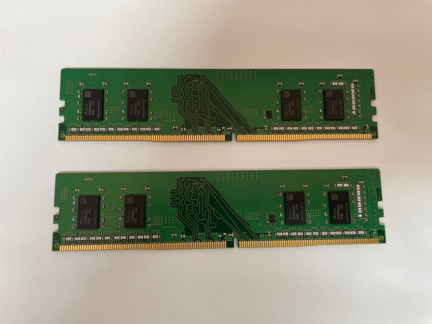 SK Hynix HMAA1GU6CJR6N-XN 8GB×2枚組【Bランク】| 中古メモリ – アドパソ