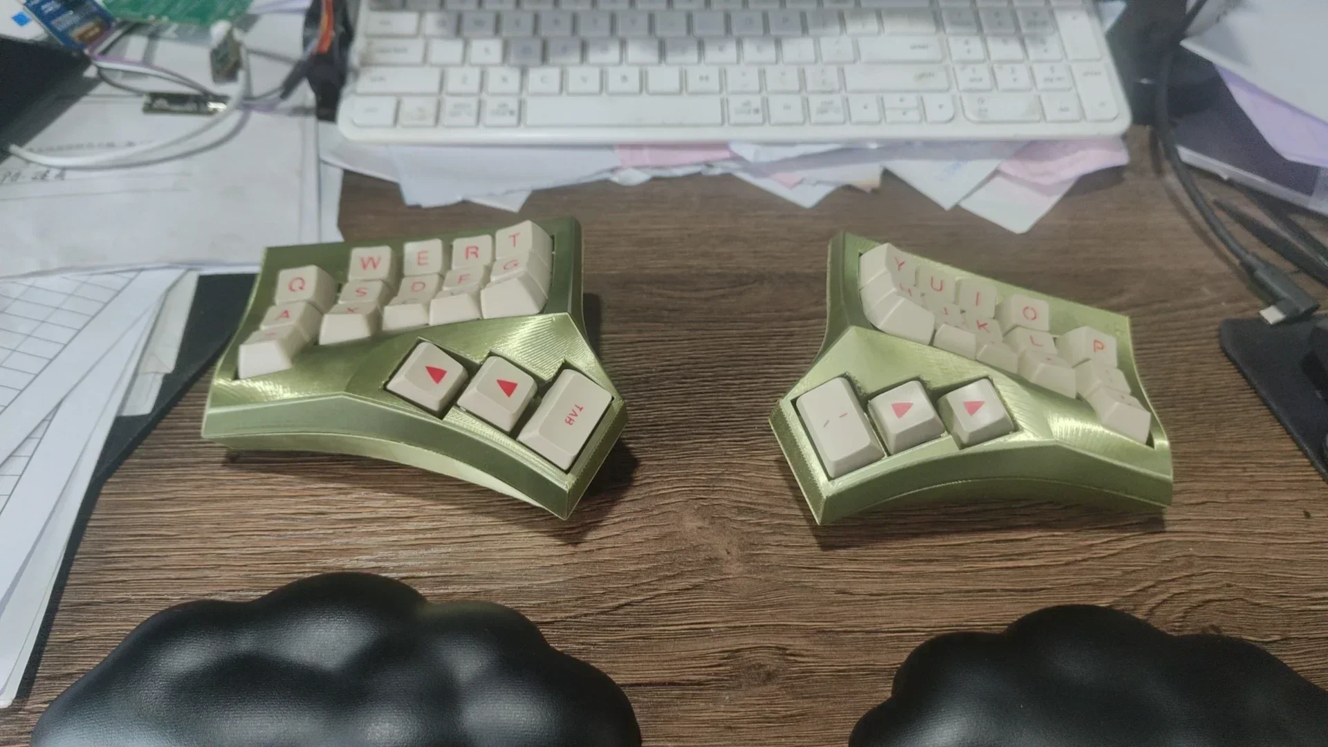 Cygnus 湾曲した分割キーボードキットカスタマイズされた 3x5 構成