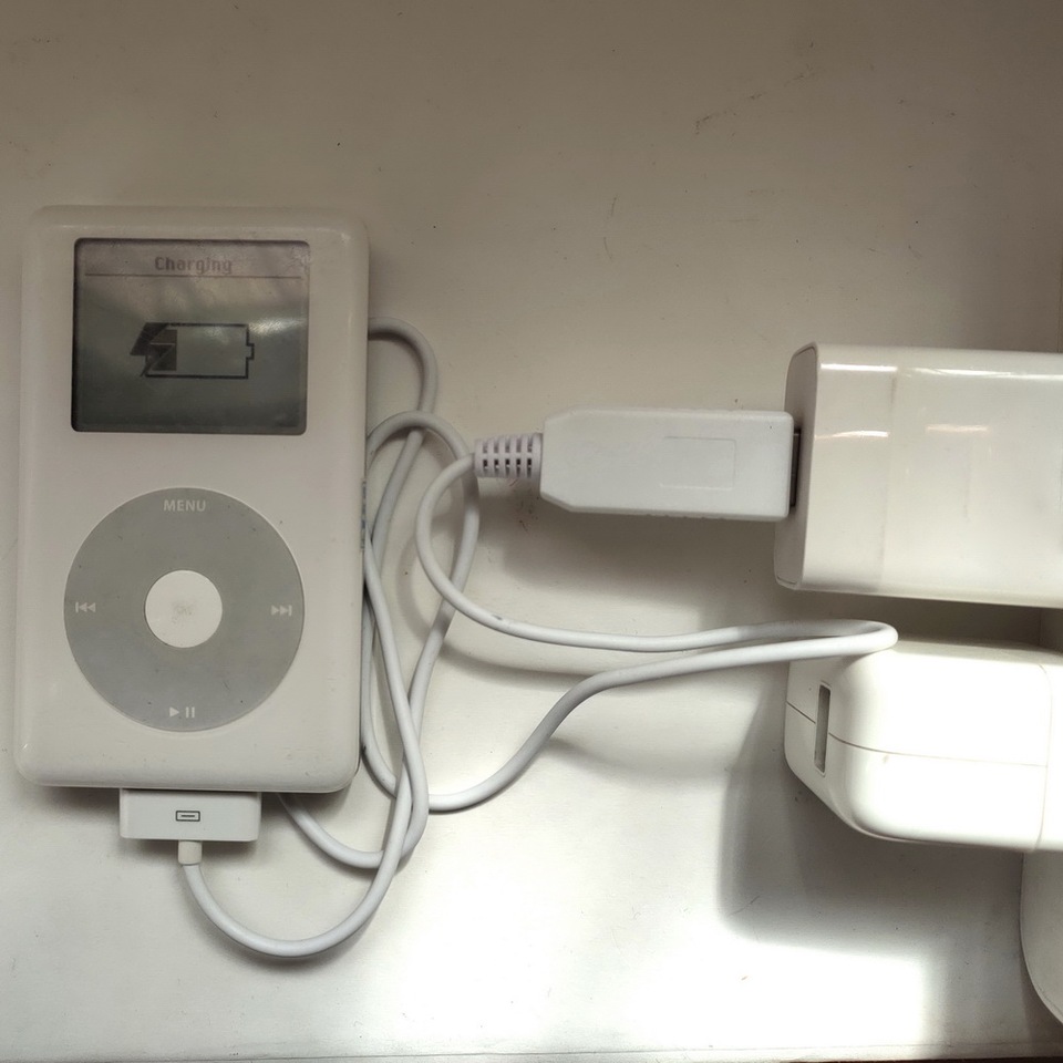 iPod 3rd 4Th 写真 12V 0.67A 1394 USB アダプタ充電ケーブル交換用壁