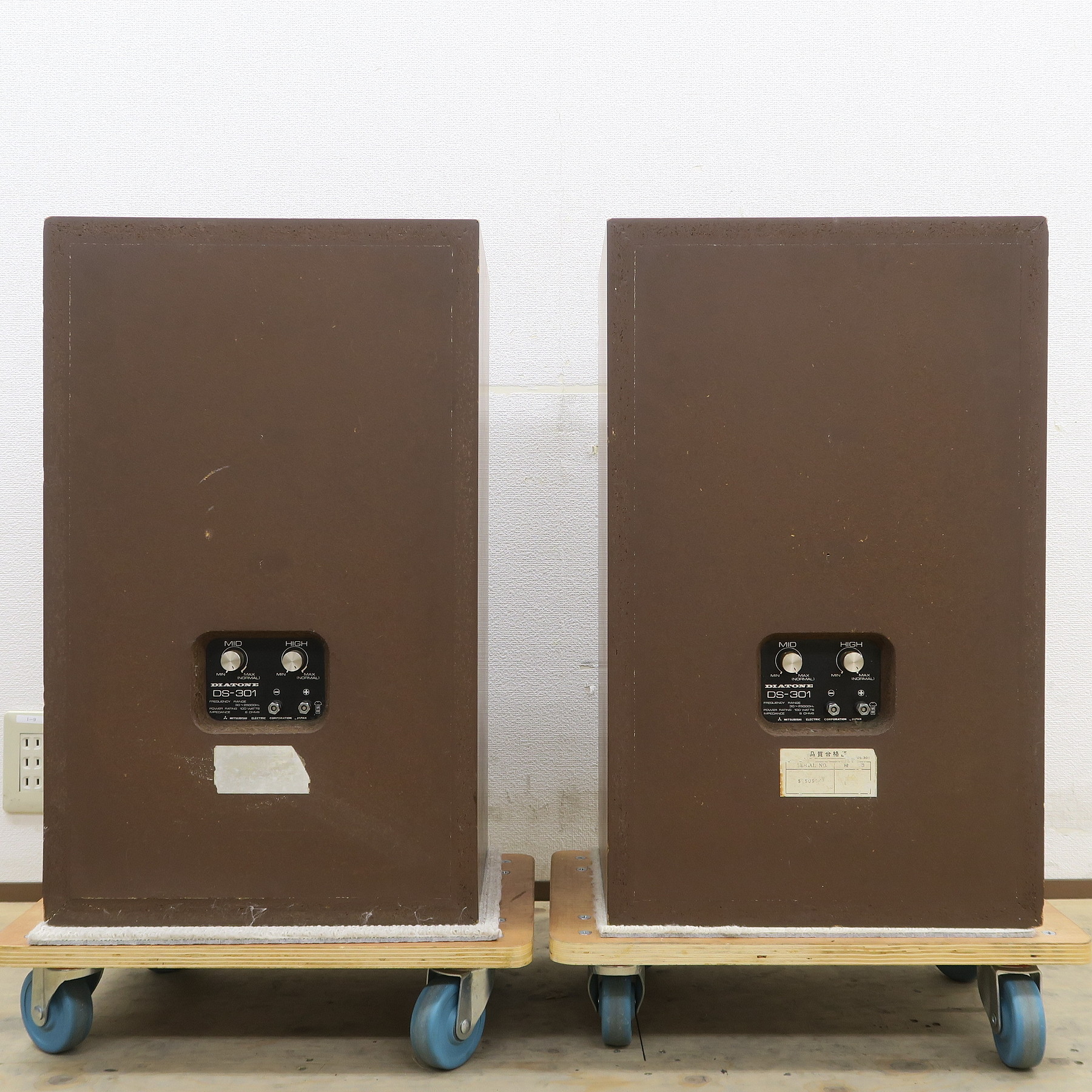 ジャンク】DIATONE DS-301 スピーカー ダイヤトーン @58197 / 中古