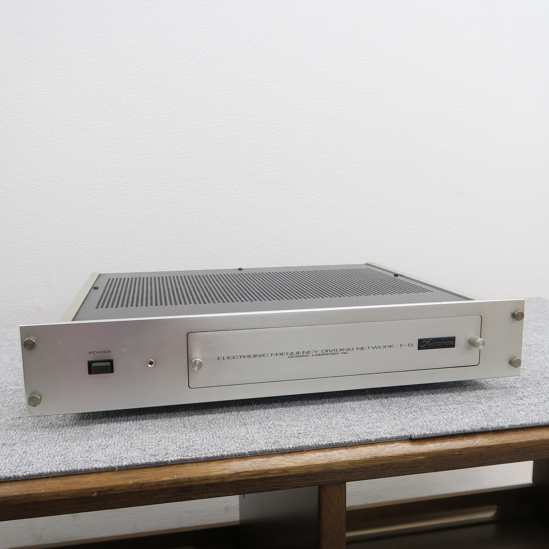 現状】アキュフェーズ Accuphase F-5 チャンネルデバイダー @50288