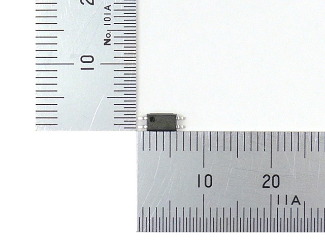 フォトカプラー 赤外LED+フォトトランジスター TLP293(BLL): オプト