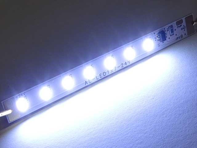 白色LEDモジュール1×7 電源アダプター付: オプトエレクトロニクス 秋月