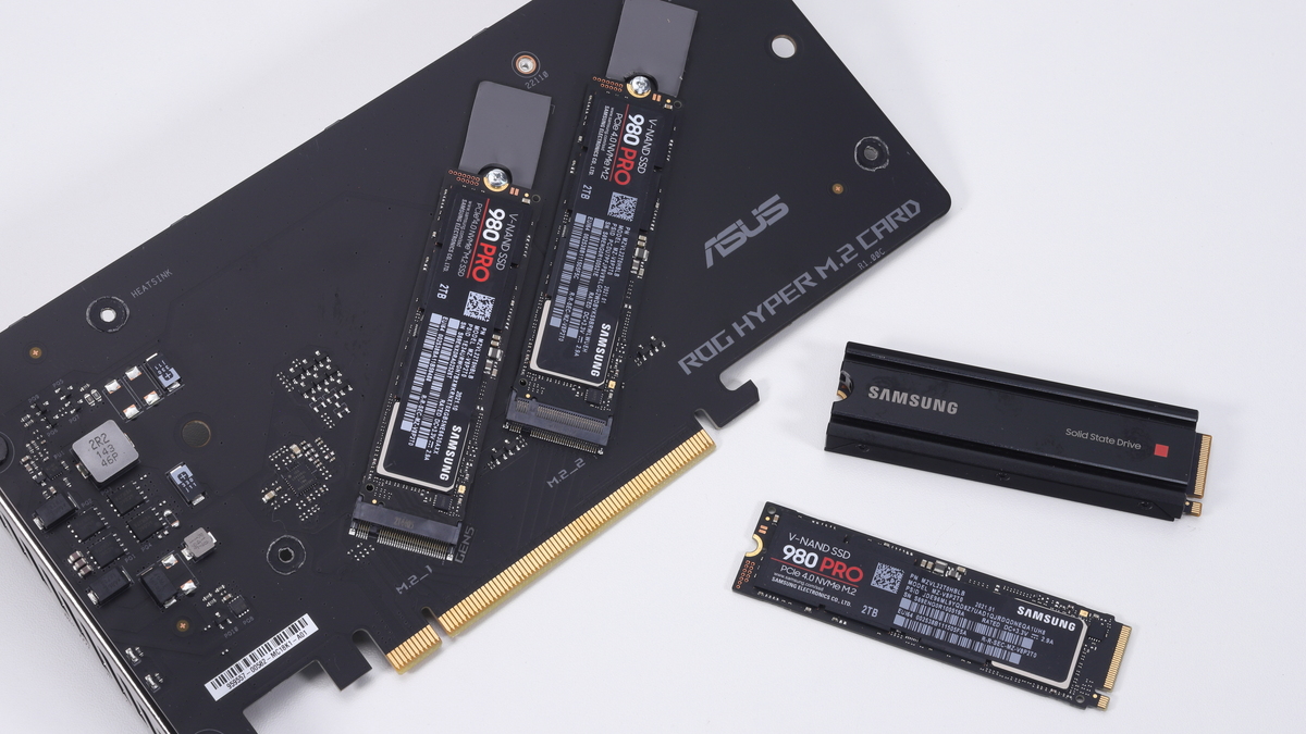 約19GB/sの超高速ストレージをマザーボードだけで簡単構築、動画用の