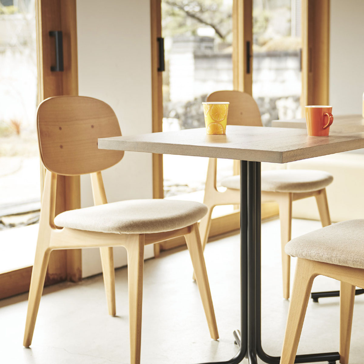 QUON】プラムN Plum | aides.jp | 業務用椅子・店舗家具の格安通販