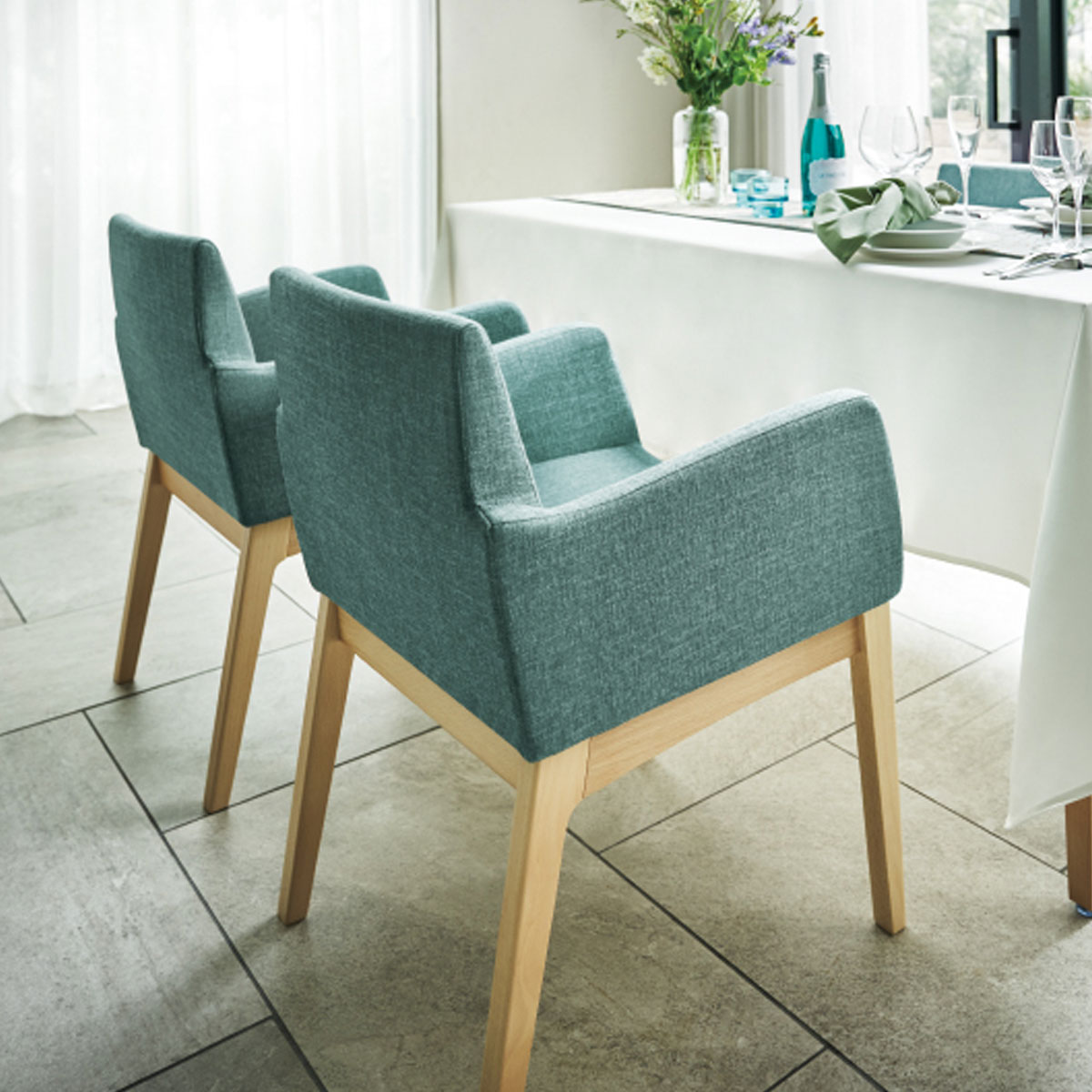 PROCEED】フィンイス FIN（限定） | aides.jp | 業務用椅子・店舗家具