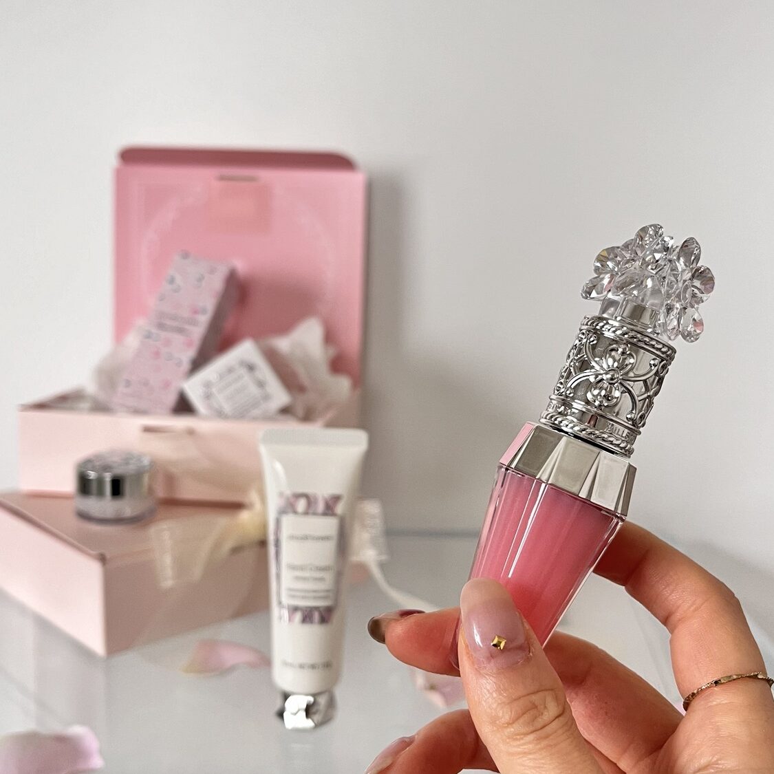 口コミ】ジルスチュアートのリップ使用レビュー！人気のリップブーケ