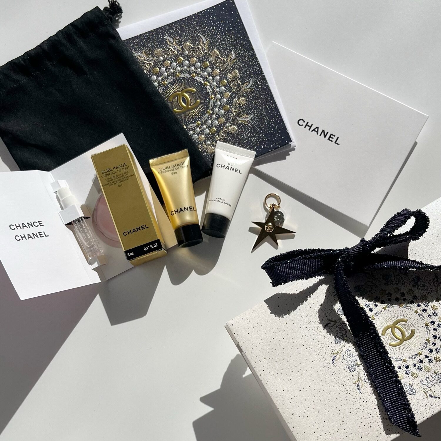 口コミ】シャネルのクリスマス2025！チャームが無料！CHANEL