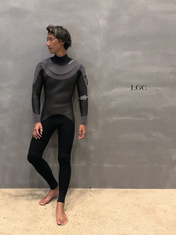 セミドライ＆ドライスーツ：ウェットスーツ 最新情報'24-'25秋冬