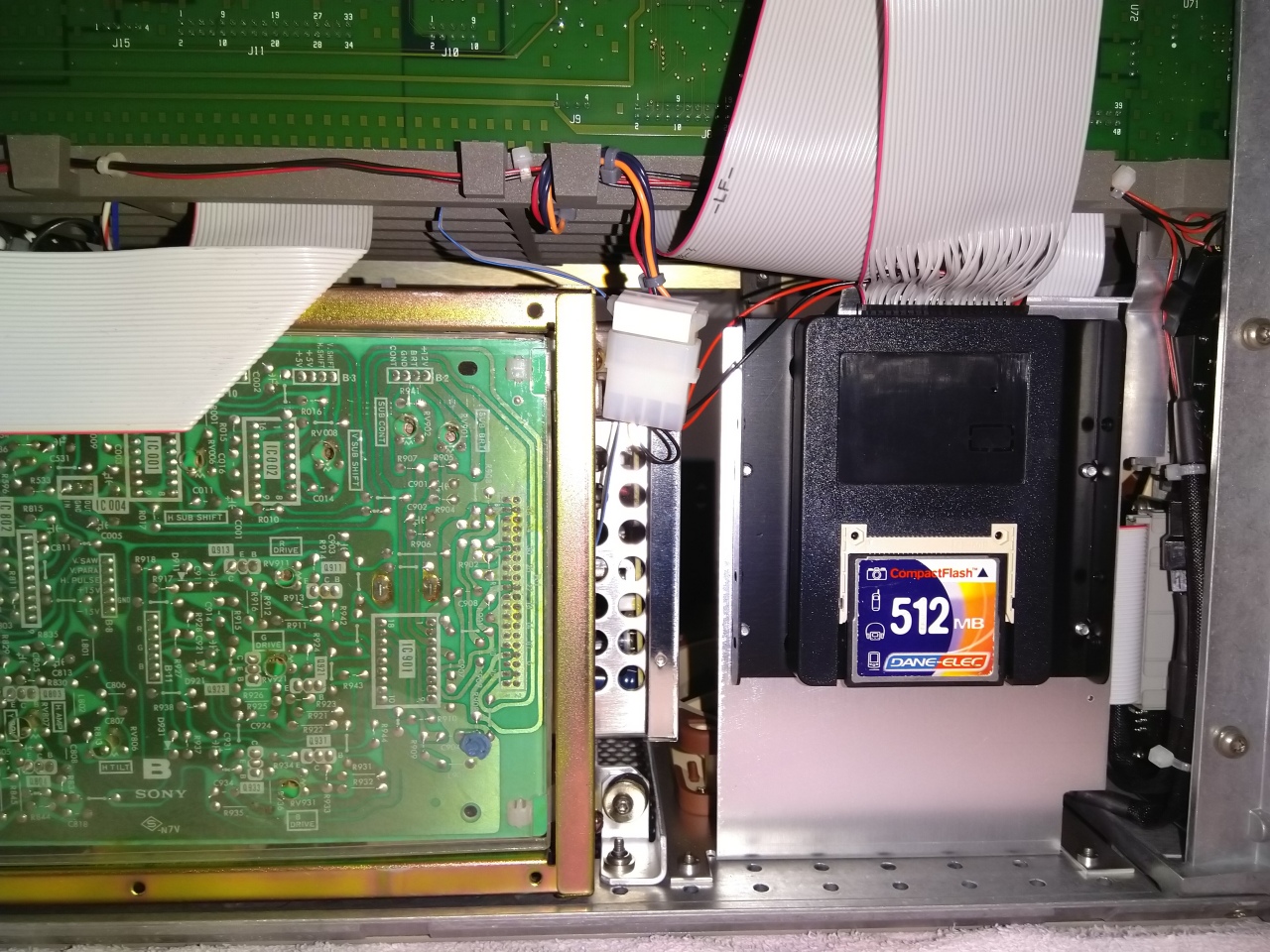 Hewlett-Packard 16500C Logic Analysis System