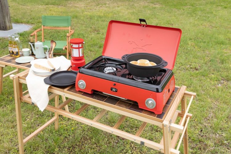 アラジン ダッチオーブン」をアラジンダイレクトショップ限定で販売