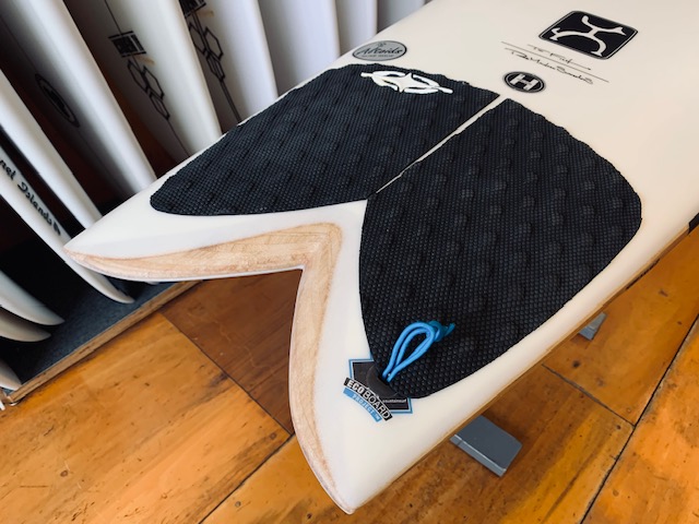 アルトイズ認定中古ボード【TOO FISH】入荷 | サーフィンスクール 千葉