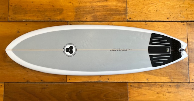 アルトイズ認定中古ボード【HAPPY EVERYDAY・G-SKATE・TWIN FIN】入荷