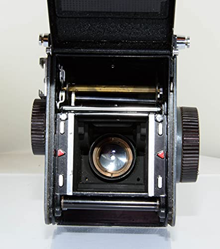 あまてむ｜ヤシカ44 ベスト判フィルム使用の4×4cm二眼レフカメラ