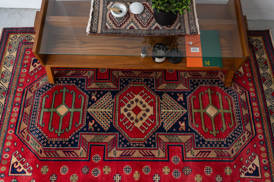 アゼルバイジャン産 1980年代 ヴィンテージラグ】手織り絨毯