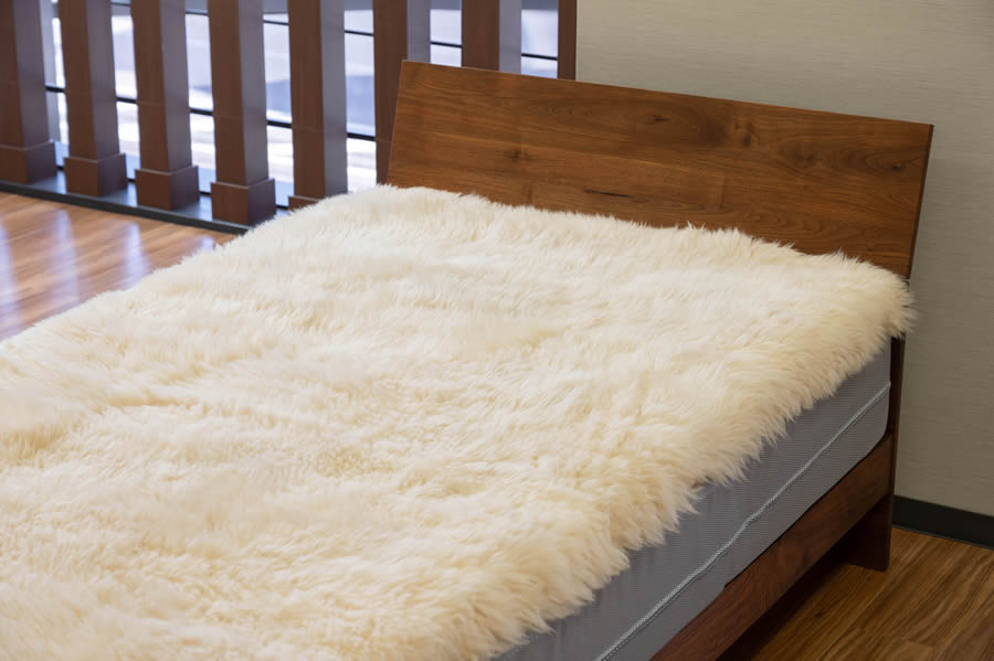 ムートンシーツ マスダ ✕ ロマンス小杉 55mm 高密度 ラグジュアリー