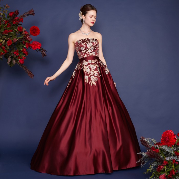 フラワー刺繍ワインカラーサテンボリュームドレス