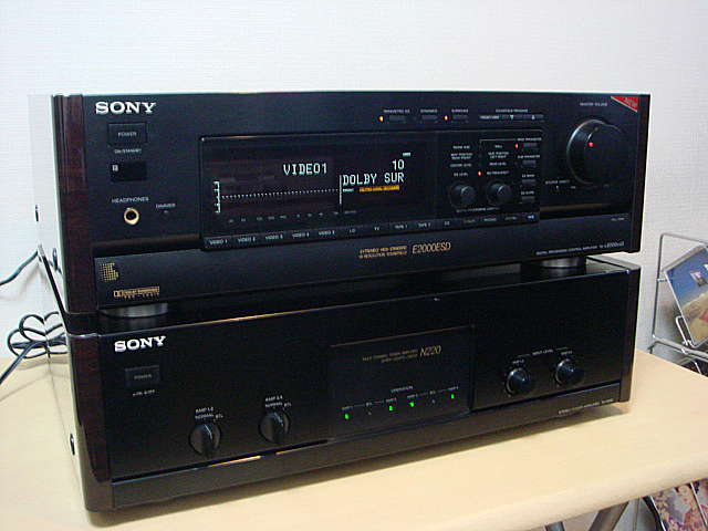 TA-E2000ESD AVコントロールアンプ (Sony) 1992年 | 古いハードに囲ま