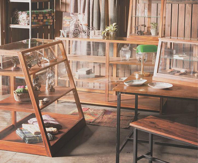 ミニキャビネット ショーケース 棚 ガラスケース 収納 ナチュラル 木製