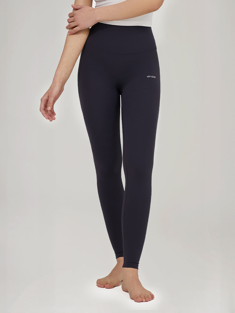 Airywin シグネチャー レギンス (10分丈) | andar JAPAN