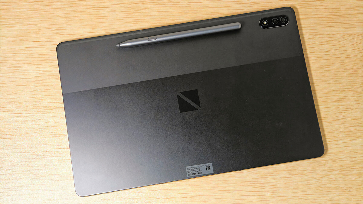 NEC LAVIE Tab T12レビュー。12.6インチでJBLクアッドスピーカーやS870