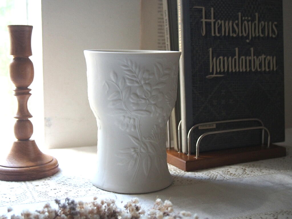 北欧ヴィンテージ ARABIA Suvi アラビア 陶器のフラワーベース/花器