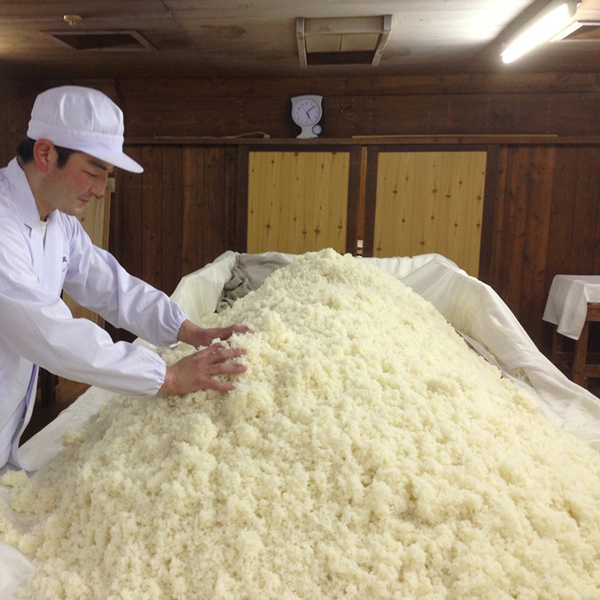 白扇酒造 / 伝統製法熟成本みりん2本・料理酒1本セットを贈るなら