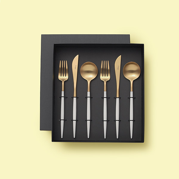 クチポール / GOA カトラリーセット ホワイト×ゴールドを贈るなら