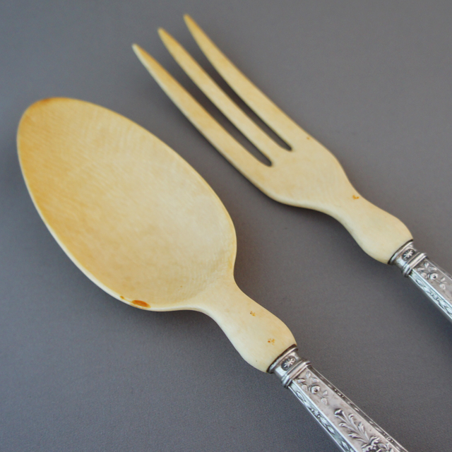 フランス「サラダサーバー フォーク&スプーン セット」《アンティック