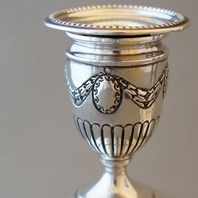 イギリス「キャンドルスタンド ペア」《アンティックかとう》