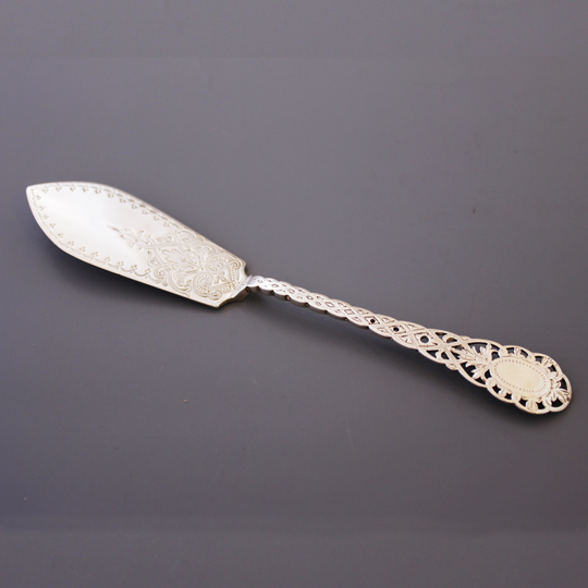 イギリス：ロンドン「ケーキサーバー」《アンティックかとう》