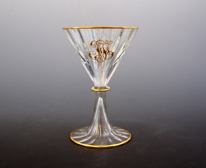 ドーム・ナンシー「イニシャル入り金彩グラス」《アンティックかとう》