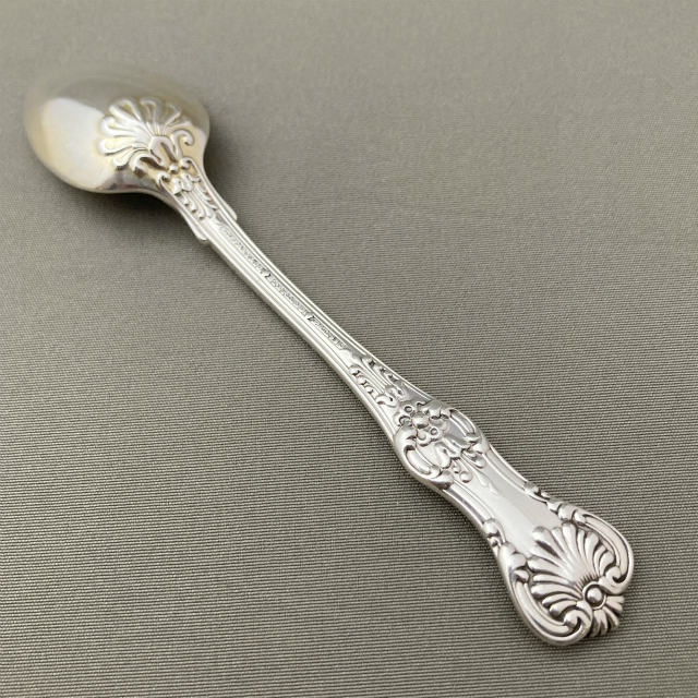 ティファニー「デミタススプーン ”English King”」《アンティックかとう》