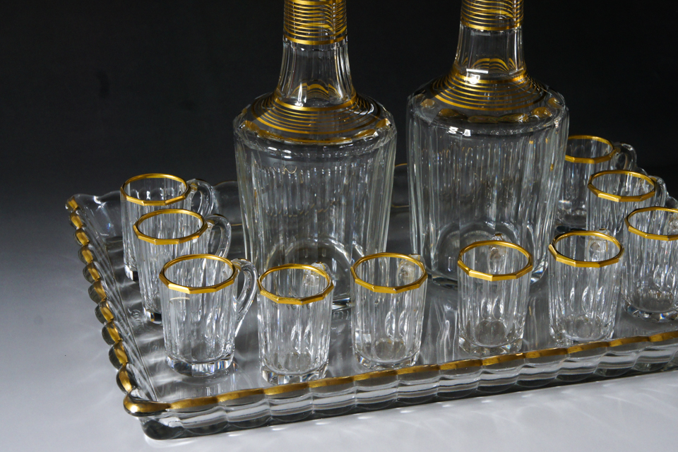 オールドバカラ「金彩装飾 リキュールセット」《アンティックかとう》