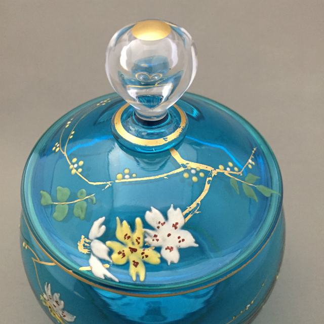 オールドバカラ「桜文蓋物 (model-s.869)」《アンティックかとう》