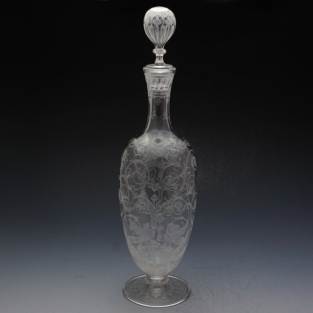 オールドバカラ「1878年パリ万博出品 グリフォン文 グラヴィール装飾