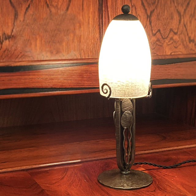 ドーム工房「アール・デコ ランプ」《アンティックかとう》