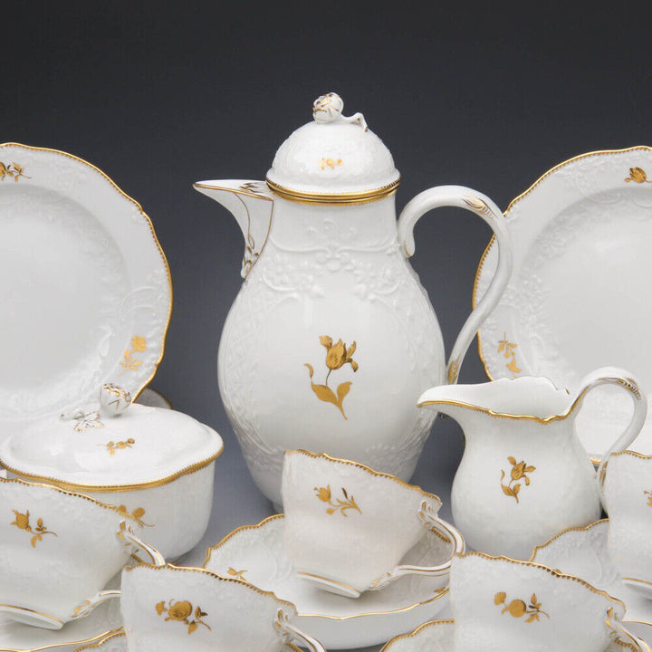 アンティークマイセン 金の葉を持つ水仙の花 プレート アンティーク