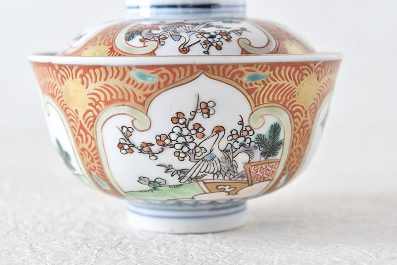 伊万里 通り物 色絵 赤絵 金彩唐草 鶴鳥松竹梅 蓋茶碗 茶碗 - 生活骨董