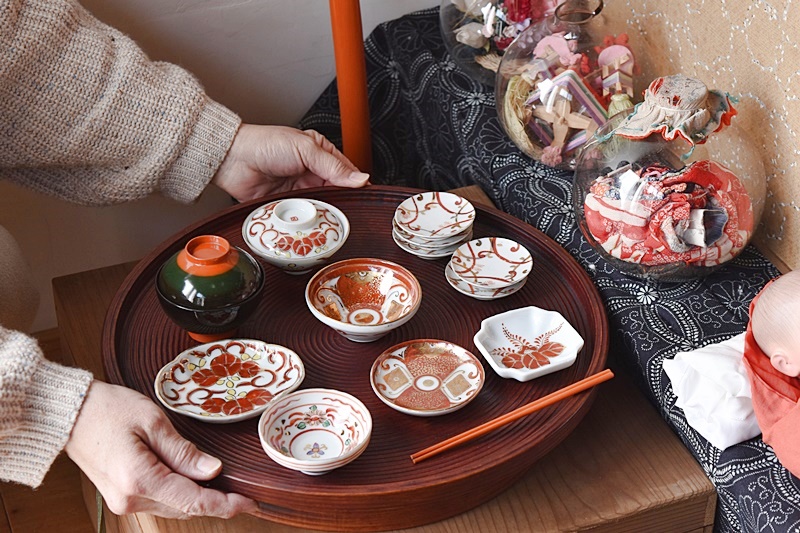 古い小さな雛道具 食器いろいろ 古い小さな雛道具 食器いろいろ - メルカリ