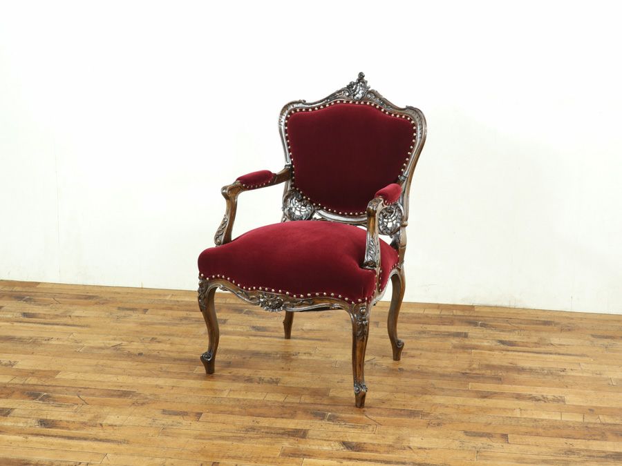 美しい透かし彫り ルイ15世様式 フランスアンティーク 張替済アーム