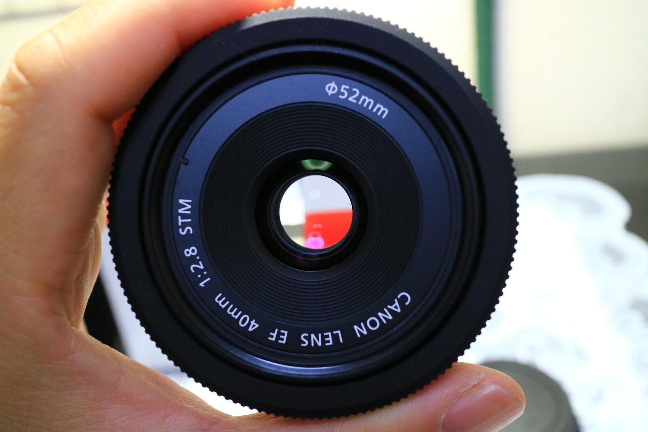 レンズレビュー】APS-Cでも使い勝手は上々『EF40mmF2.8 STM』 - とるなら
