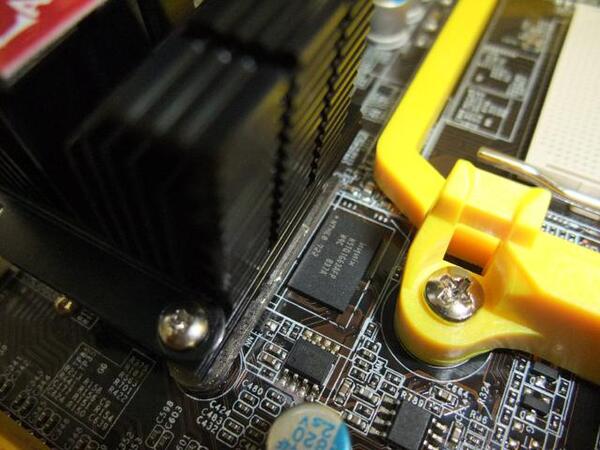 ASCII.jp：Socket AM3専用マザー初のMicro ATXタイプがDFIから登場