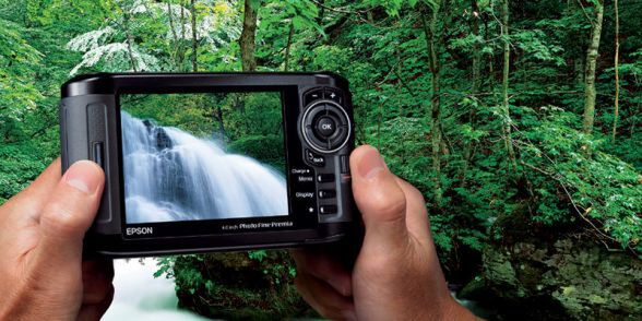 ASCII.jp：進化したストレージビューアーP-7000の魅力 (1/4)